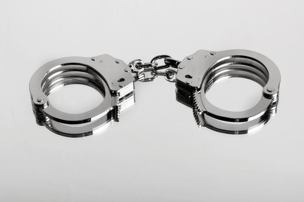 can you be a nurse with a misdemeanor