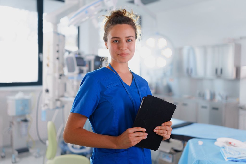 future job outlook for nurse practitioners