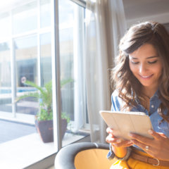 7 of the Best Travel Nurse Blogs to Read