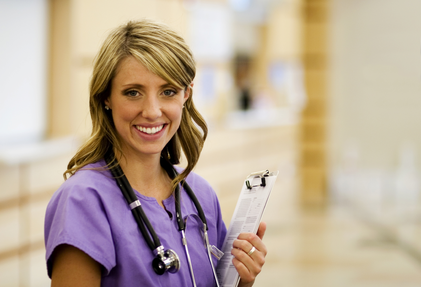 What You Need to Know About a Travel Nurse Compact License