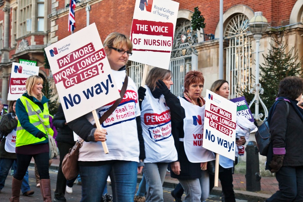nurse strikes happening in england in 2011