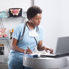 Reasons to Write Your Own Nursing Blog!